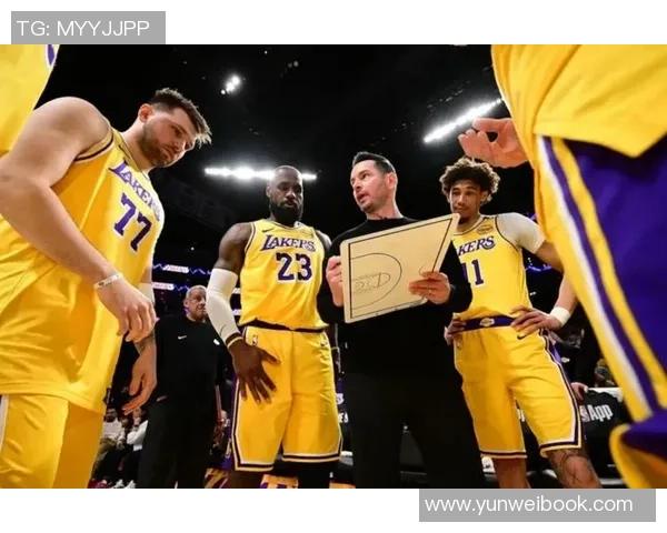 火箭与湖人季后赛第二场激战回顾双方明星球员表现精彩纷呈